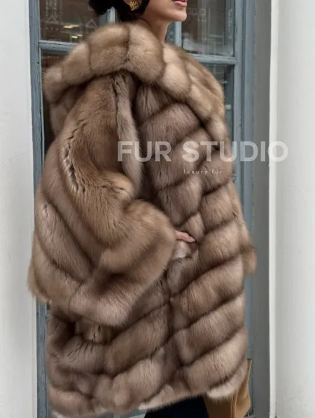 Шуба из меха куницы «летучая мышь» - фото 2