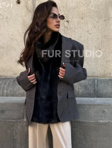 Черная норковая манишка - фото 5