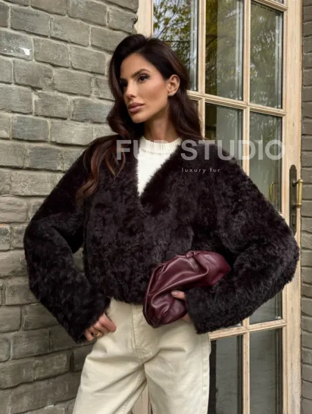 Укороченная шуба из овчины калган - фото 9