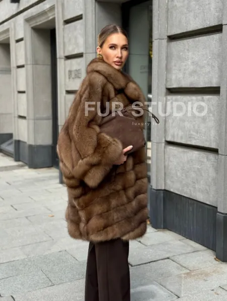 Шуба из куницы оверсайз - фото 19