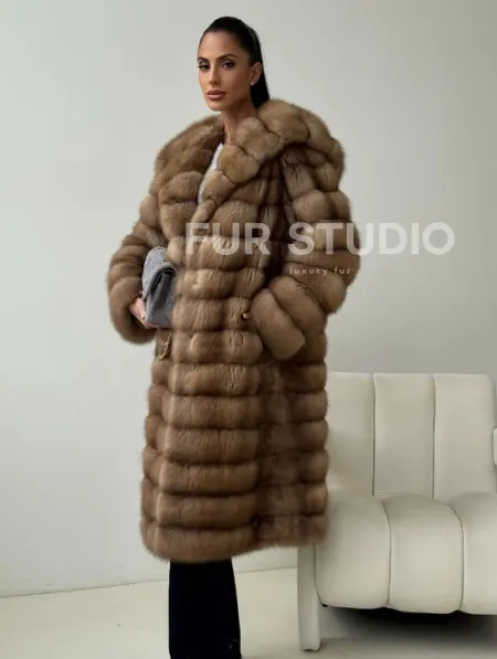 Шуба из куницы с капюшоном кобра - фото 3