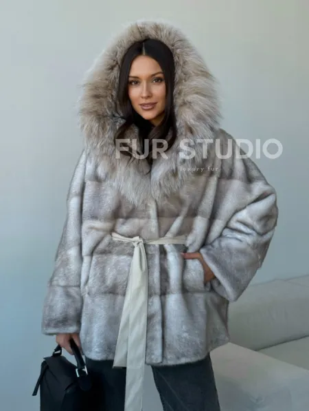 Шуба из натуральной норки с капюшоном из рыси - фото 8