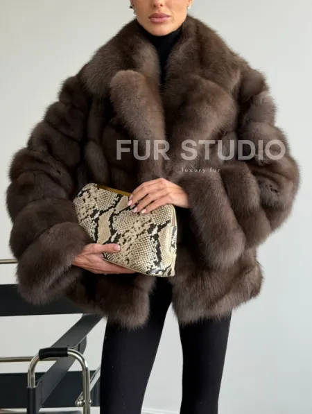 Шуба из куницы с английским воротником - фото 3