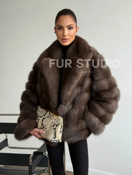 Шуба из куницы с английским воротником - фото 7