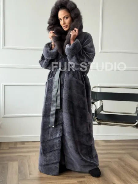 Длинная норковая шуба в пол с капюшоном куница - фото 4