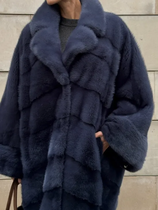 Норковая шуба-пальто в цвете джинс, стиль  “Бохо“ — батальный размер - фото 1