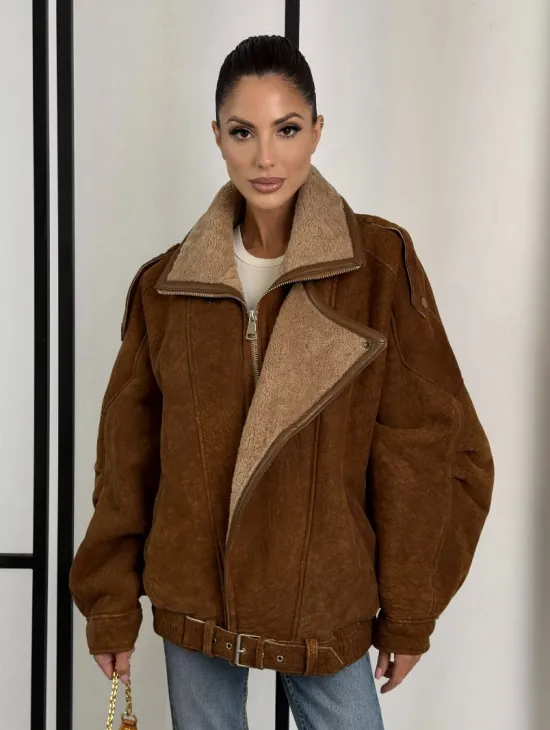 Зимняя натуральная замшевая куртка - дубленка с лацканами - фото 11