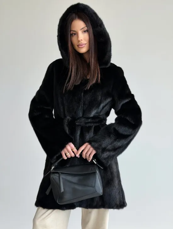 Норковая шуба с капюшоном и меховым поясом в цвете Black - фото 6