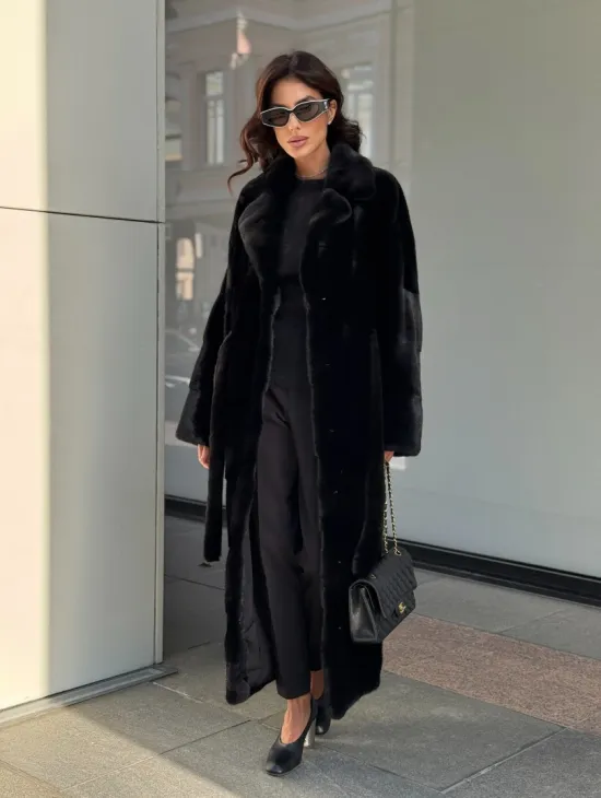 Удлиненная черная шуба с поясом из скандинавской норки - фото 11
