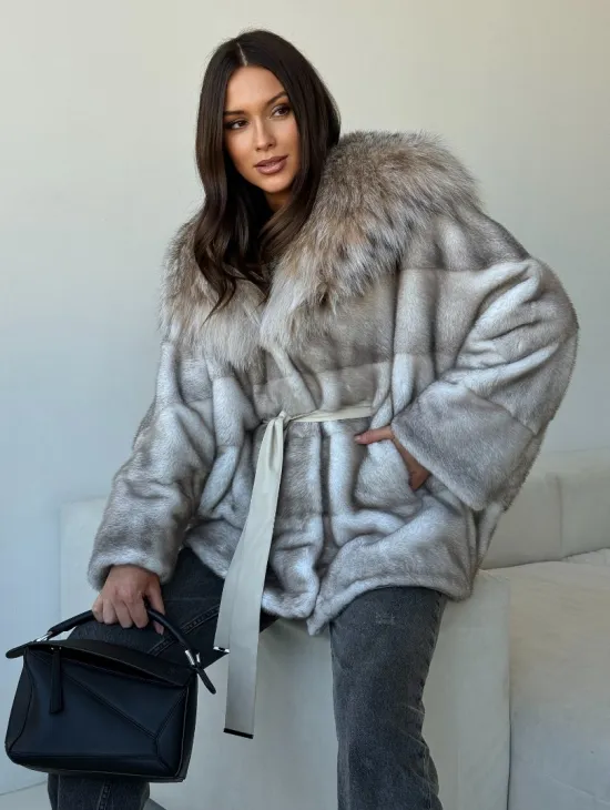 Шуба из натуральной норки с капюшоном из рыси - фото 6