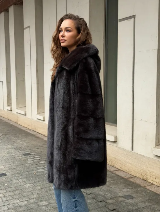 Норковая шуба с капюшоном - фото 9