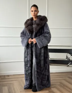 Длинная норковая шуба в пол с капюшоном куница - фото 10