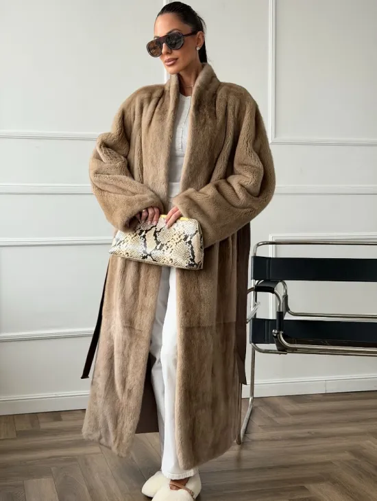 Норковое меховое пальто для женщин - фото 0