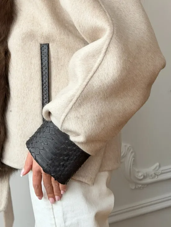 Женское шерстяное полупальто с мехом - фото 1