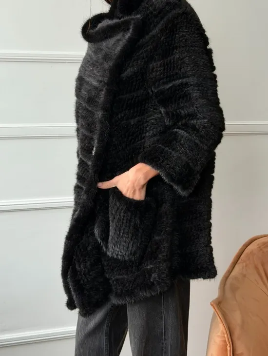 Меховое пальто из вязаной норки - фото 3