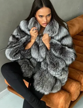 Шуба из чернобурой лисы 