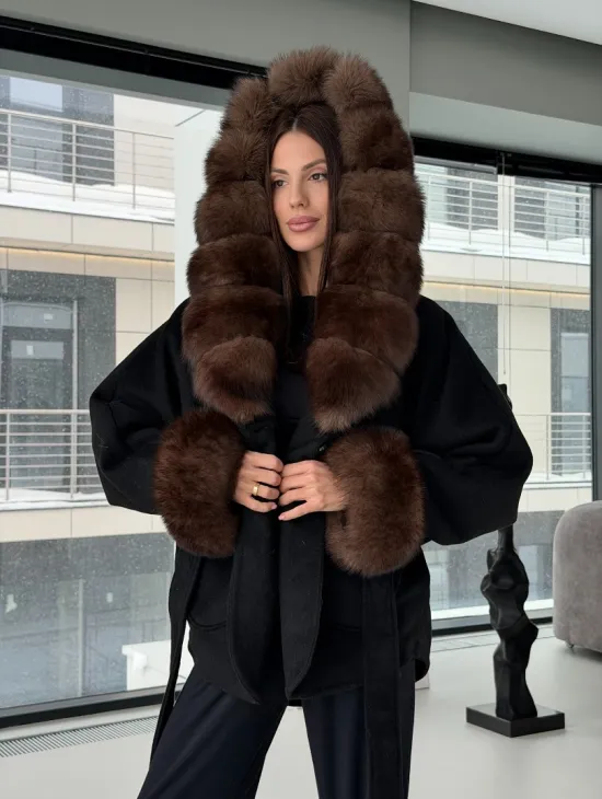 Пальто с капюшоном из финского песца - фото 14
