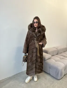 Удлиненная норковая шуба с капюшоном куница - цвет соболь - фото 4